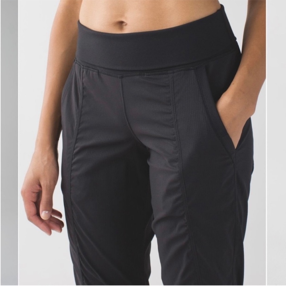 Lululemon Cropped Studio Jogger Pant 4